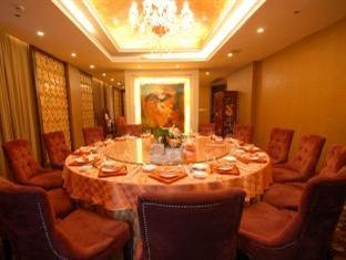Peach Blossom Castle Hotel Sanghaj Kültér fotó
