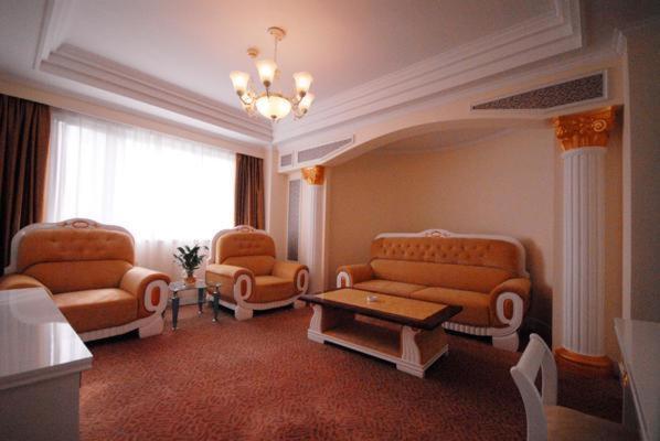 Peach Blossom Castle Hotel Sanghaj Szoba fotó